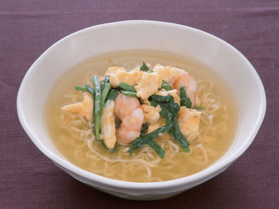 エビと卵の塩ラーメン